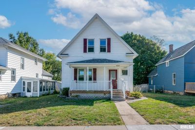 3027 Fair Avenue, House other with 2 bedrooms, 1 bathrooms and null parking in Davenport IA | Image 1