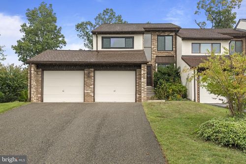 2400 Honey Run Rd, AMBLER, PA, 19002-3736 | Card Image