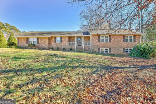 185 Redwood Cir, Fayetteville, GA, 30214-1052 | Card Image