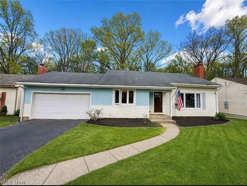 3289 Cricket Dr, Youngstown, OH, 44511-2907 | Card Image