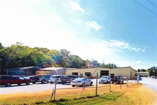 1228 Green Farm Road, Asheboro, NC, 27205 | Card Image