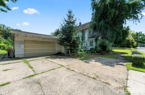 296 Riva Ave, Milltown, NJ, 08850-2175 | Card Image