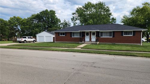 114 W Herr St, Englewood, OH, 45322-1243 | Card Image