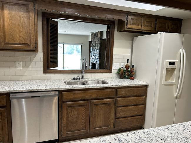 3 - 2806 E 84 Th St, Condo with 3 bedrooms, 3 bathrooms and null parking in Tulsa OK | Image 18