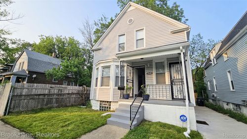 2520 Seyburn St, Detroit, MI, 48214-1785 | Card Image
