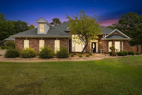 115 Pine Valley Dr, Marshall, TX, 75672-1492 | Card Image