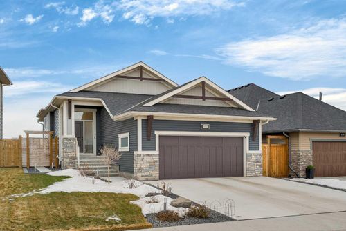 125 Amery Cres, Crossfield, AB, T0M0S0 | Card Image