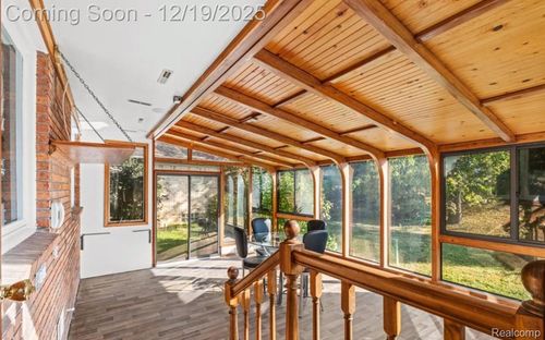 44000 Dunham Ct, Clinton Twp, MI, 48038-1520 | Card Image