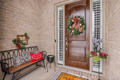 6506 Legacy Woods Trl, West Bloomfield, MI, 48322-4804 | Card Image