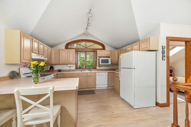 UNIT-1 - 8 Moorland Rd, Condo with 2 bedrooms, 2 bathrooms and 2 parking in Gloucester MA | Image 16