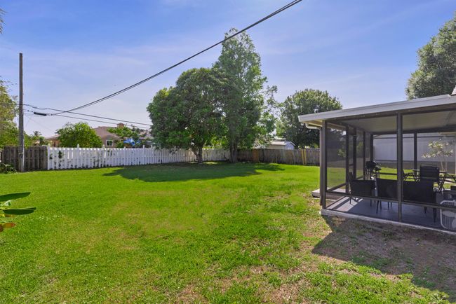 733 Se Academy Ln, House other with 2 bedrooms, 2 bathrooms and null parking in Port St. Lucie FL | Image 26