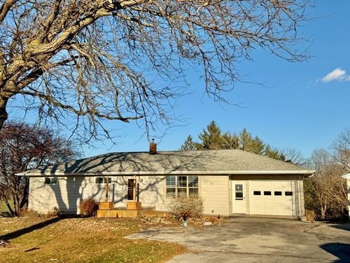 15050 State Road 23, Darlington, WI, 53530-9505 | Card Image