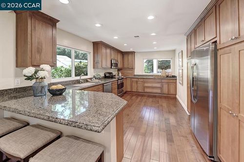 6-2055 Cactus Ct, Walnut Creek, CA, 94595-2542 | Card Image