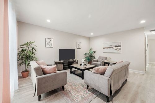 10907 S Normandy Ave, Worth, IL, 60482-1507 | Card Image