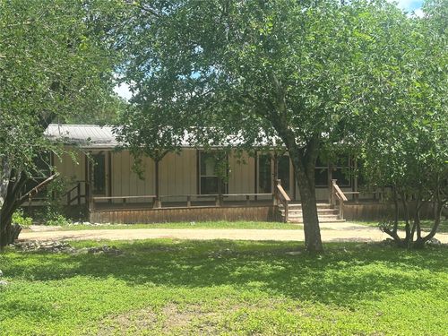 630 Hillsedge Rd, Wimberley, TX, 78676-9408 | Card Image