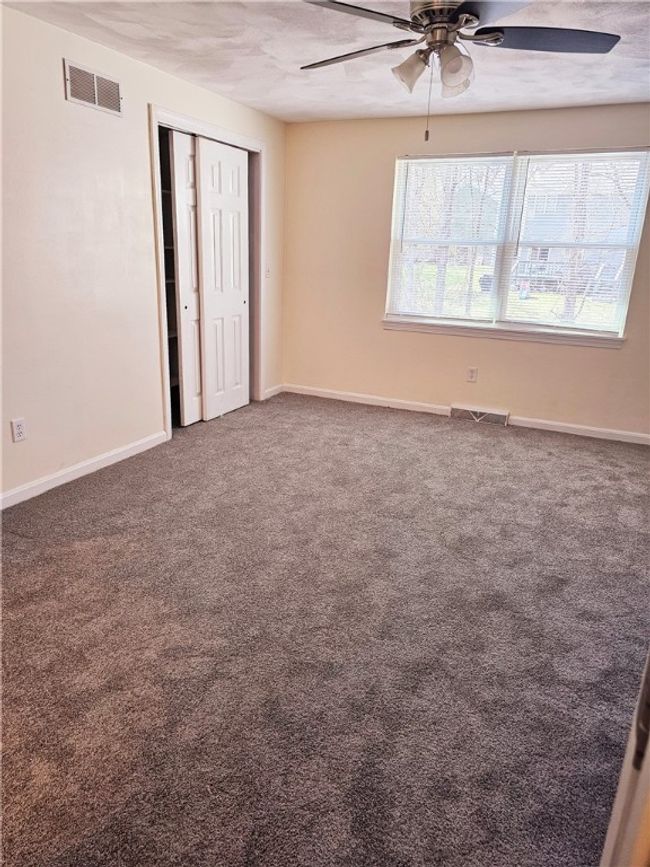 UNIT-606 - 351 New London Ave, Condo with 2 bedrooms, 2 bathrooms and 2 parking in Warwick RI | Image 13