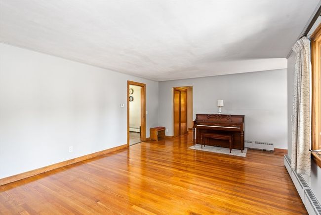 16 Sheldon Ave, House other with 3 bedrooms, 2 bathrooms and 2 parking in Easthampton MA | Image 8