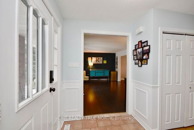 66 Willow Landing Rd, House other with 4 bedrooms, 3 bathrooms and 6 parking in Midhurst ON | Image 6