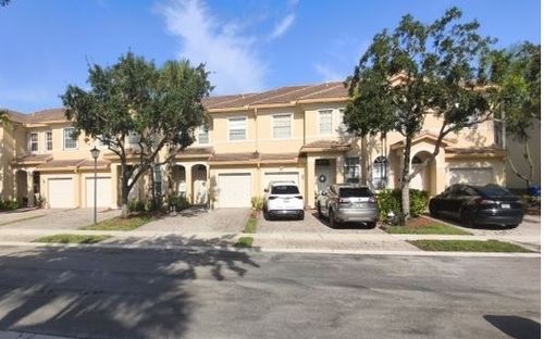 104-8521 Sw 25th Ct, Miramar, FL, 33025-2928 | Card Image