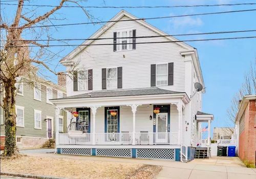 78 State St, Bristol, RI, 02809-2216 | Card Image