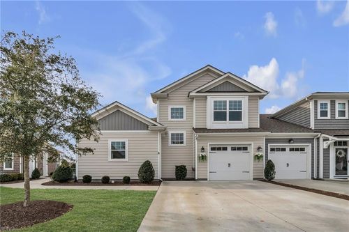 2011 Canning Pl, Chesapeake, VA, 23322-4439 | Card Image
