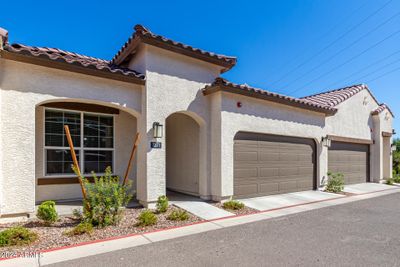 1371 - 1255 N Arizona Avenue, Townhouse with 2 bedrooms, 2 bathrooms and null parking in Chandler AZ | Image 2