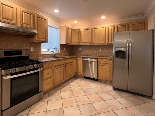 110-112 2nd St, Harrison, NY, 10528-4610 | Card Image