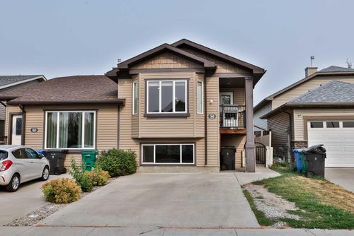 38 Dorothy Gentleman Cres N, Lethbridge, AB, T1H5N8 | Card Image