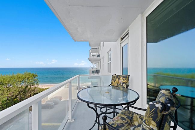 4050 - 3450 S Ocean Blvd, Condo with 1 bedrooms, 1 bathrooms and null parking in Palm Beach FL | Image 22
