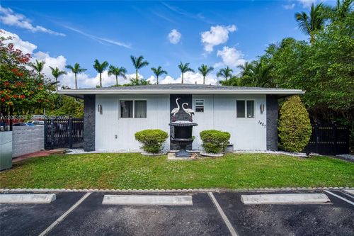 1-1457 Atlantic Shores Blvd, Hallandale Beach, FL, 33009-3712 | Card Image