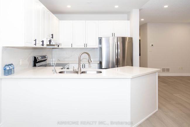 51 Brower Ave, House attached with 4 bedrooms, 4 bathrooms and 2 parking in Richmond Hill ON | Image 11