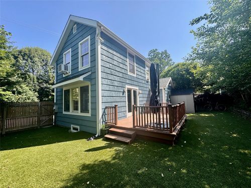 2 Ruth Ln, Glenwood Landing, NY, 11547-3017 | Card Image