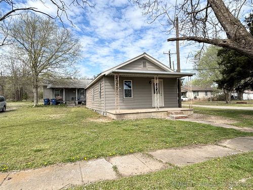 701 S Tinker Ave, Hominy, OK, 74035-4073 | Card Image