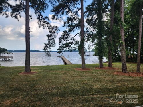 16946 Belle Isle Dr, Cornelius, NC, 28031-7713 | Card Image