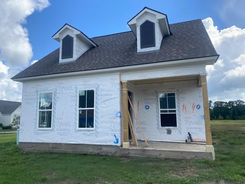 205 Queens Way, Thibodaux, LA, 70301 | Card Image