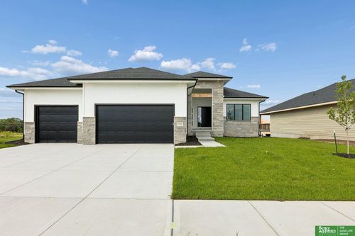 11722 S 124th Ave, Papillion, NE, 68046-4966 | Card Image