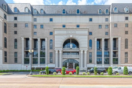 apt-404-1005 S Shepherd Dr, Houston, TX, 77019-3636 | Card Image