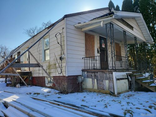 223 S Edith St, Pontiac, MI, 48342-3228 | Card Image