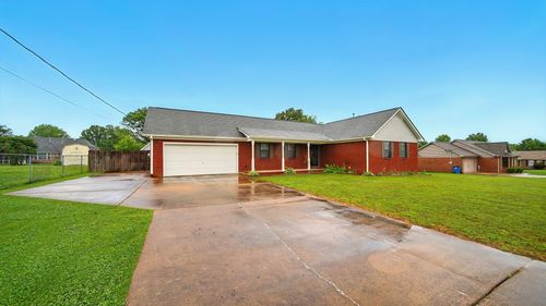 63 Kingston Ave, Atoka, TN, 38004-2721 | Card Image