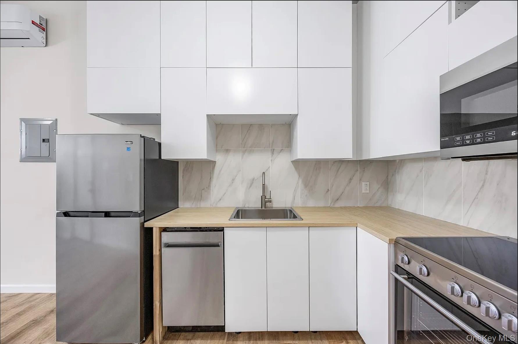 Residential Lease in New York 3