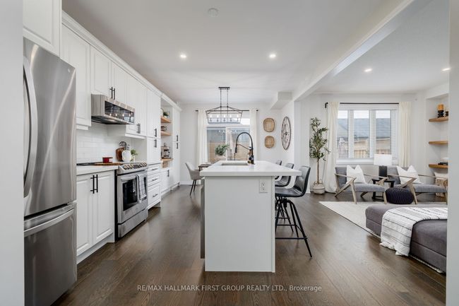 26 Fernridge Hts, House other with 4 bedrooms, 3 bathrooms and 2 parking in Millbrook ON | Image 8