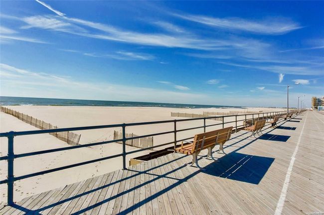 94 Flamingo St, House other with 4 bedrooms, 3 bathrooms and null parking in Atlantic Beach NY | Image 34