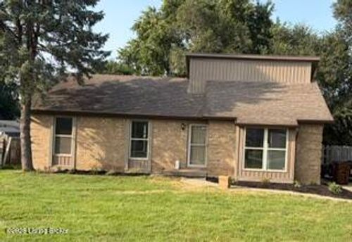 196 Love Ave, Mt Washington, KY, 40047-6200 | Card Image