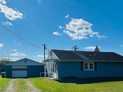 Three bedroom ranch and two car garage! | Image 2