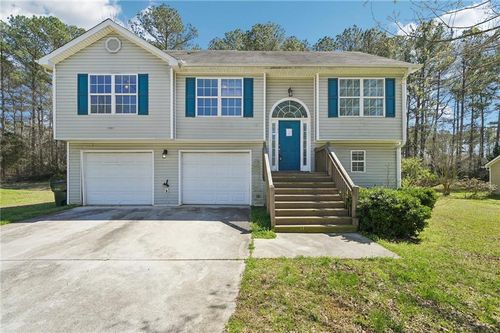 141 Longstreet Cir, Oxford, GA, 30054-2247 | Card Image