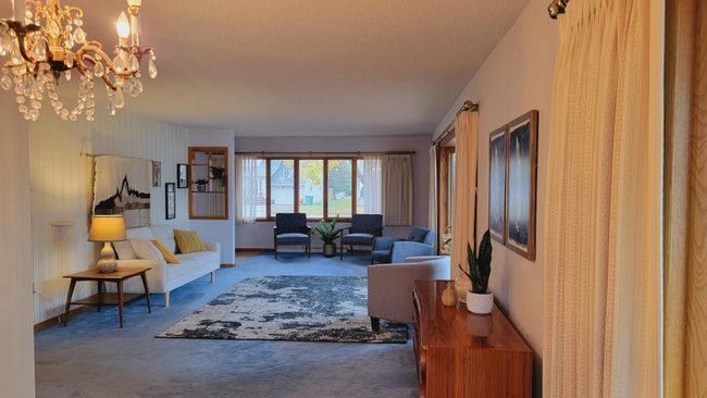 Living room with view of the lake | Image 5