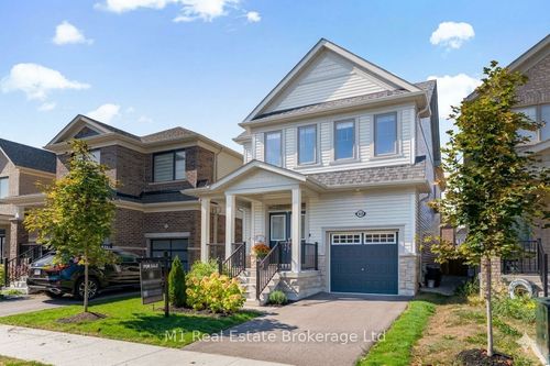 43 Harpin Way W, Centre Wellington, ON, N1M0H7 | Card Image