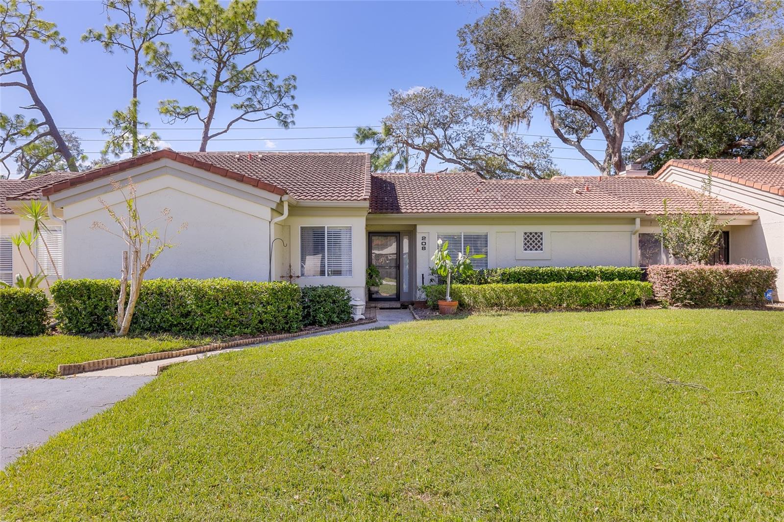 208 208 W Sabal Palm Place, For Sale in LONGWOOD Zoocasa