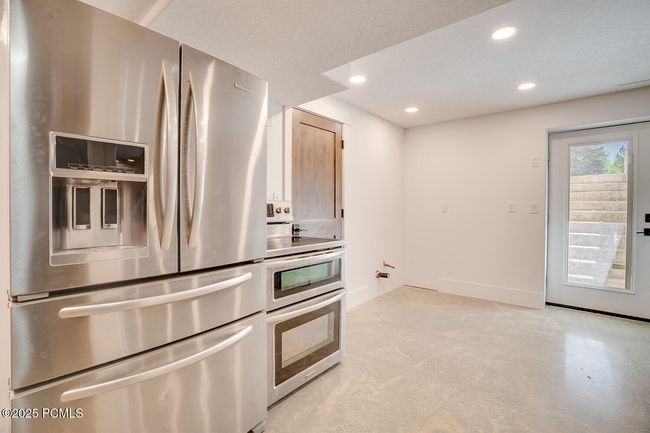 3035 S Big Hollow Rd, House other with 8 bedrooms, 5 bathrooms and null parking in Daniel UT | Image 37