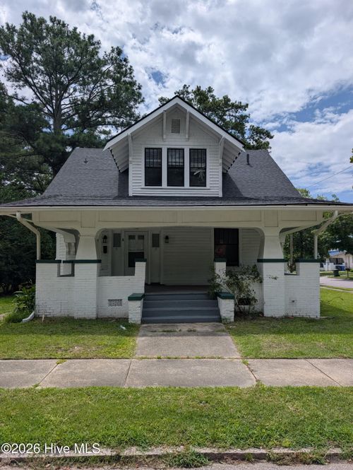 b-209 Warren St W, Wilson, NC, 27893-3747 | Card Image